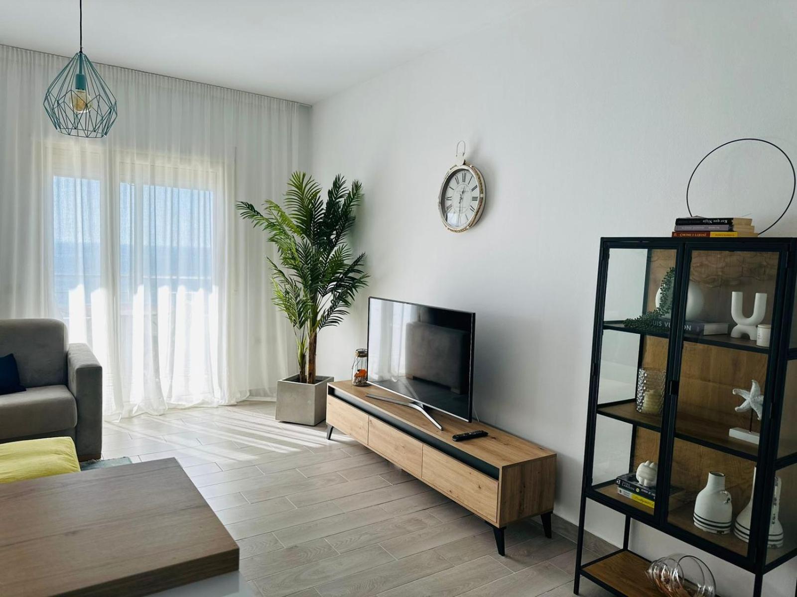 Sunny Hill Apartment Vlore Exterior photo